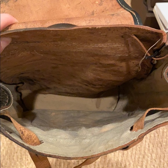 Leather backpack - Picture 3 of 4